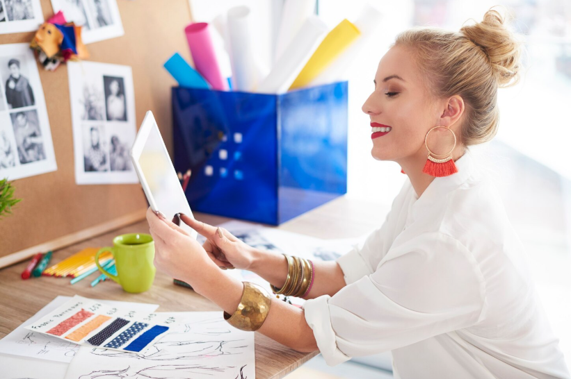 educație crowdfunding